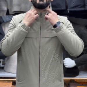 BEIGE SLEEVELESS SWEATER WITH PLAID SHIRT