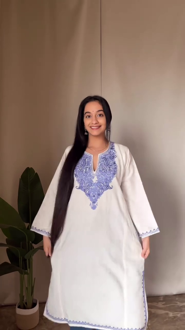 Midnight Bloom Embroidered Kurta Set - Image 3