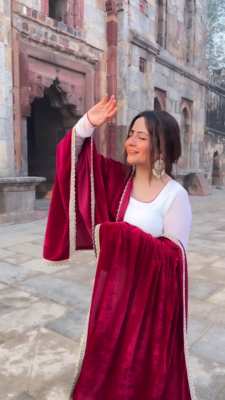 Ivory Elegance Anarkali with Velvet Shawl - Image 4