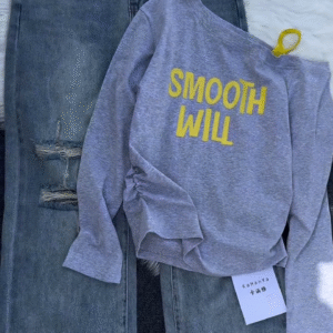 Women’s Long Sleeve Casual Graphic Top – “Smooth Will”