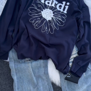 Women’s Graphic “Mardi” Floral Print Sweatshirt