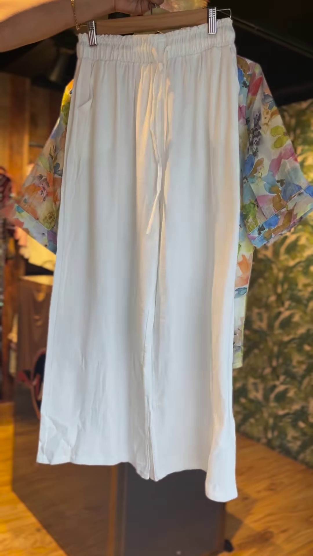 πΈ Pastel Floral Co-Ord Set β Breezy Shirt & White Trousers (2-Piece Set) - Image 2