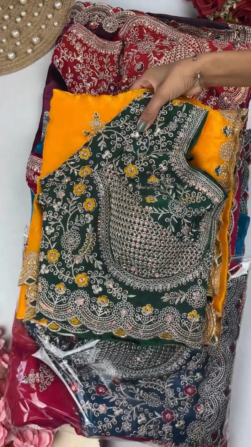 Royal Embroidered Velvet Blouse & Silk Saree Set β Available in Teal, Burgundy & Green