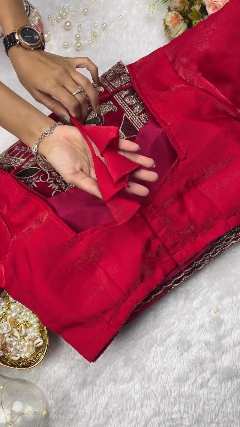 Royal Heritage Maroon Narrative Embroidered Saree Set – Available in Crimson & Deep Maroon - Image 2