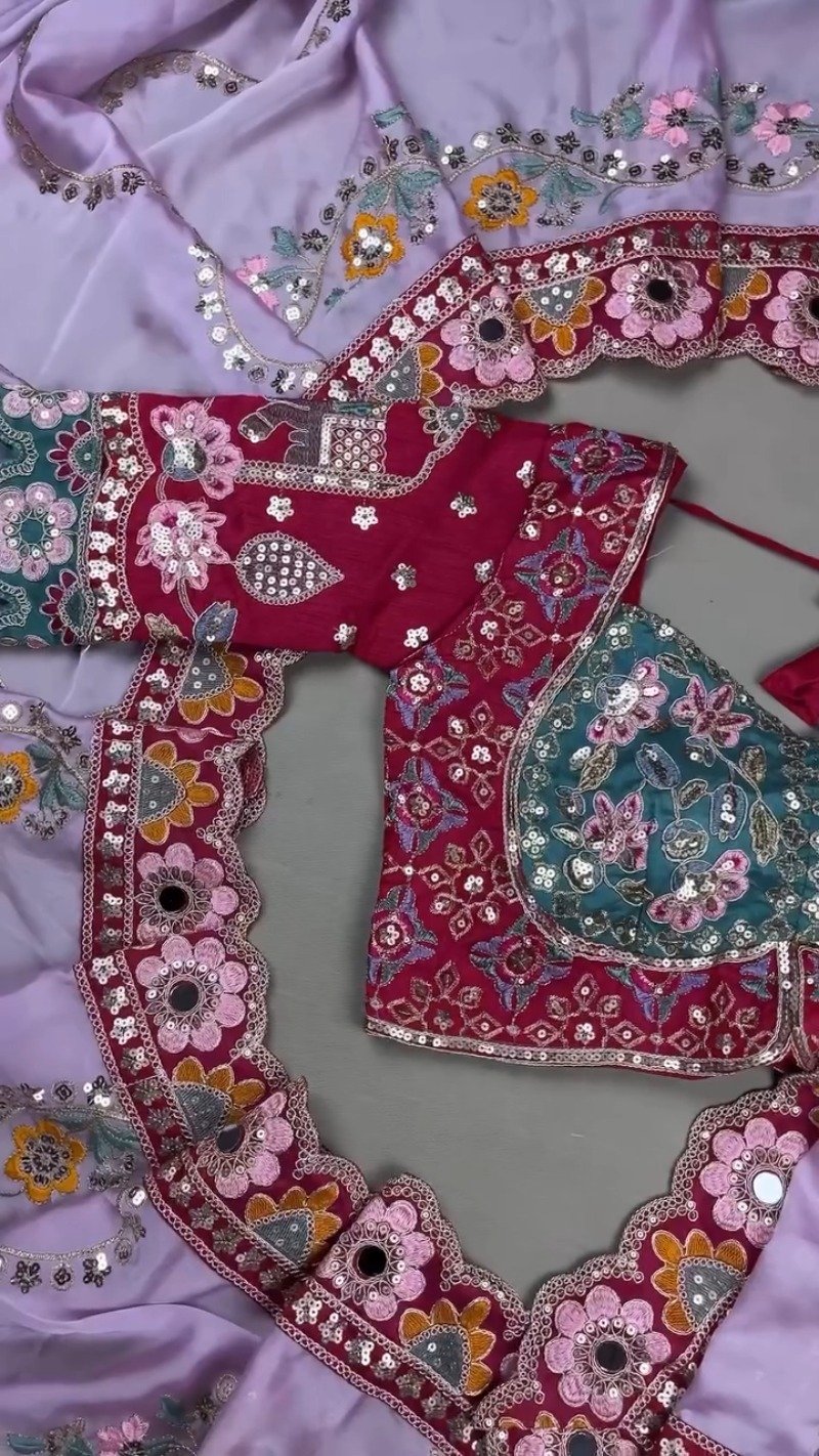 Enchanting Floral Embroidered Saree with Dual-Tone Cut-Work Blouse – Available in Lavender and Deep Berry