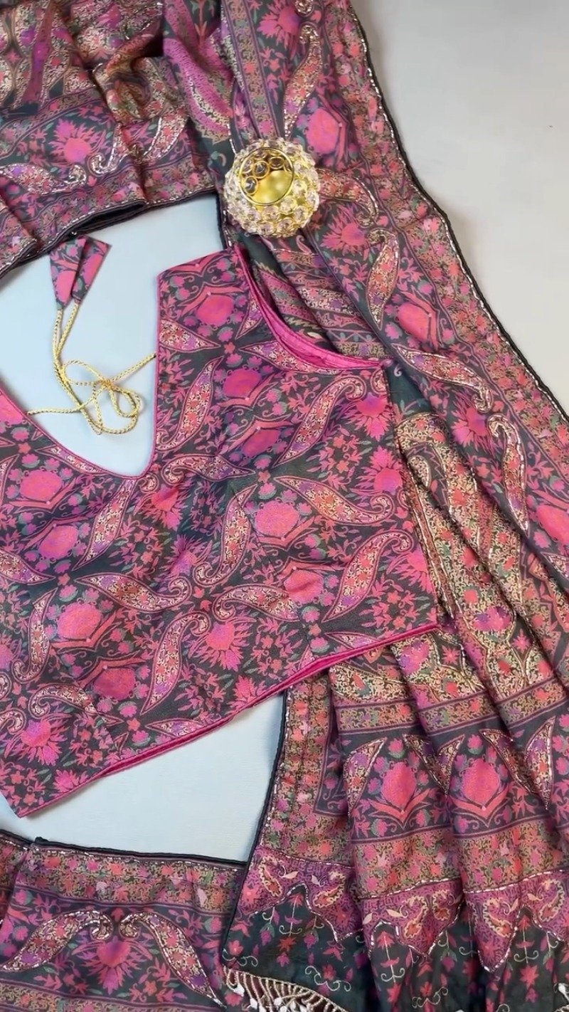 Midnight Bloom Floral Paisley Embroidered Co-ord Set โ Available in Charcoal Black & Berry Plum