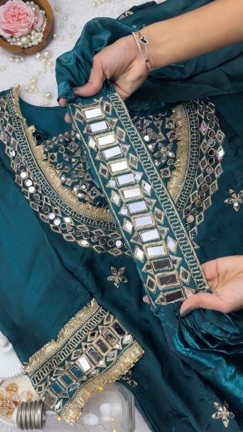 Enchanting Deep Teal Mirror-Work Kurta with Exquisite Gold Trim Details - Image 5