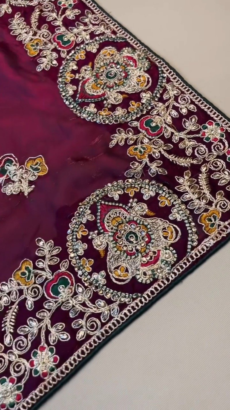 Regal Maroon & Bottle Green Embroidered Saree Set โ Available in Maroon & Bottle Green - Image 2