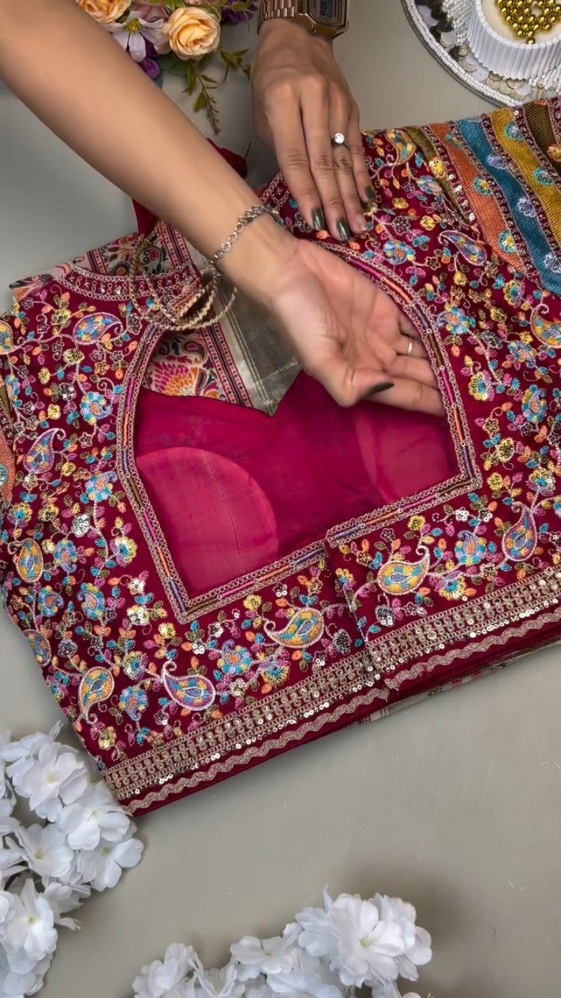 Opulent Festive Lehenga Set with Intricate Mirror Work β Available in Traditional Crimson & Pure Ivory - Image 4
