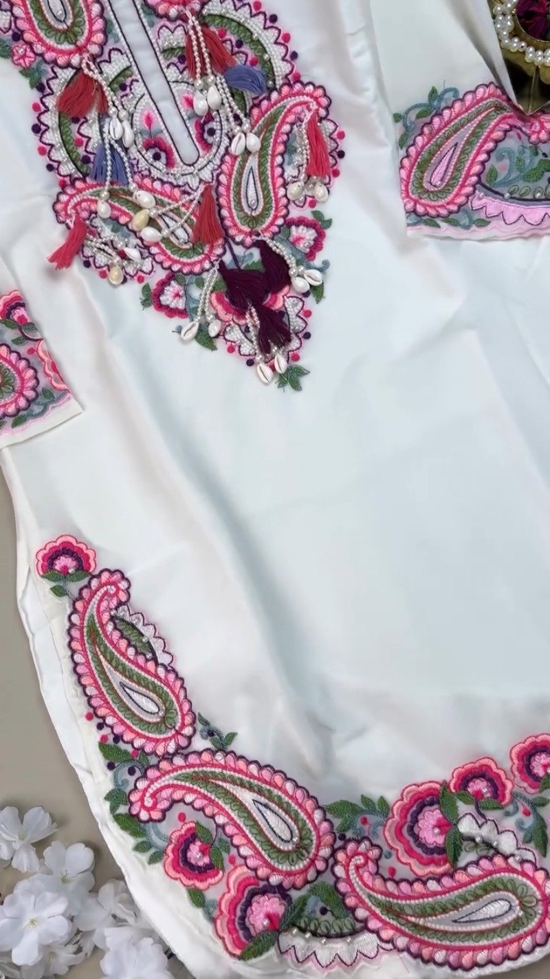 Ivory Embellished Paisley Embroidered Kurta with Tassel Accents - Image 3