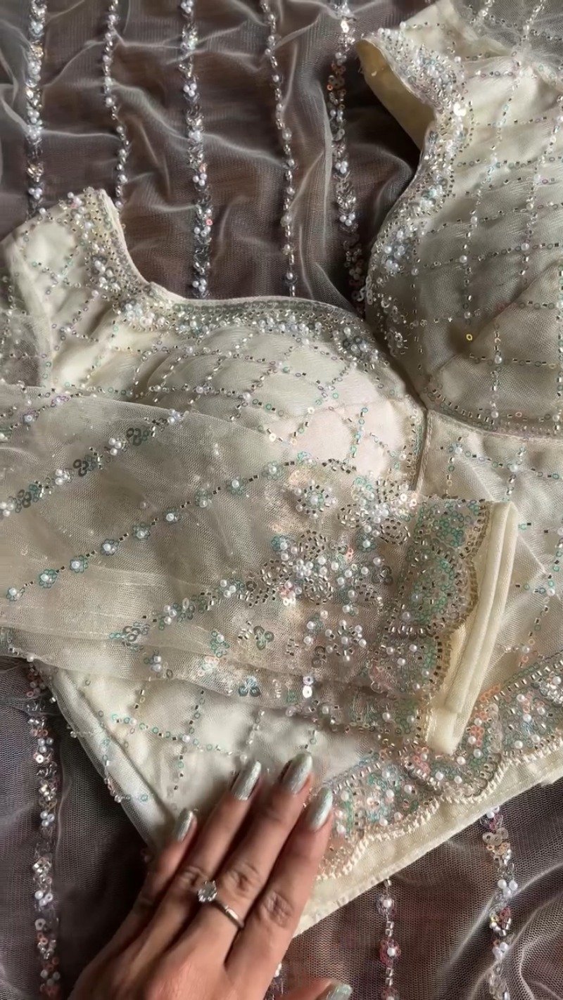 Ivory Embellished Net Saree & Padded Blouse Set β Ethereal Elegance Collection - Image 5