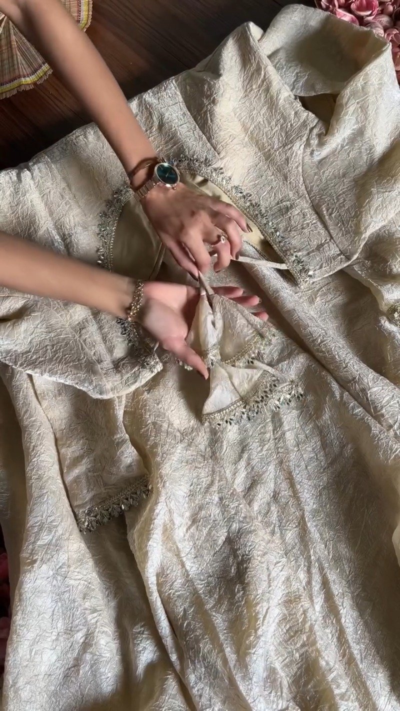 Ethereal Champagne Gold Crushed Silk Anarkali Suit Set β Available in Single Variant - Image 4