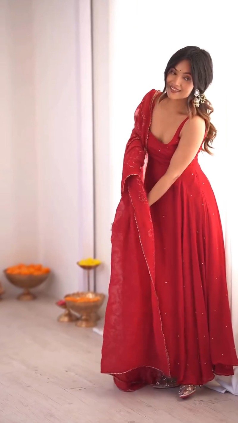 Astra Ruby Red Flowing Maxi Kurta Set with Mirror Embellishments - Image 4