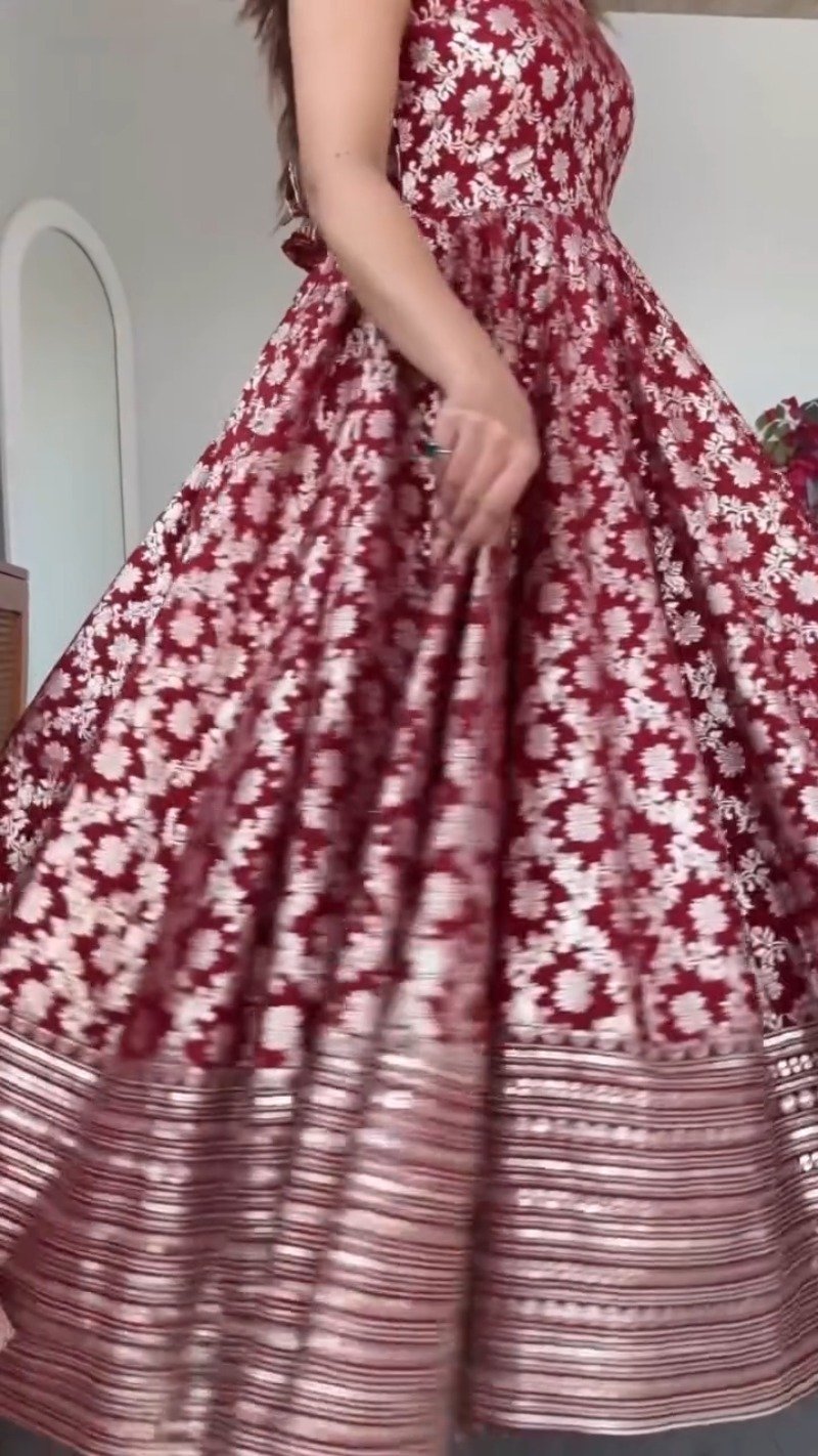 Royal Maroon Floral Brocade Lehenga Set with Metallic Border - Image 3